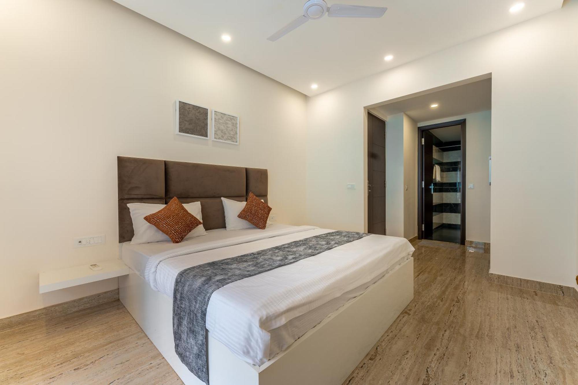 Lavish Apartments with Swimming Pool near Candolim Beach Marmagao Exteriör bild